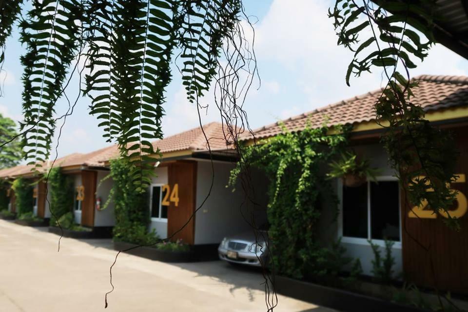 Golden House Hotel Sakaeo Sa Kaeo Exterior foto